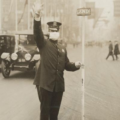Medical_Department_-_Influenza_Epidemic_1918_-_Masks_for_protection_against_influenza-_Traffic__cop__in_New_York_City_wearing_gauze_ (2)